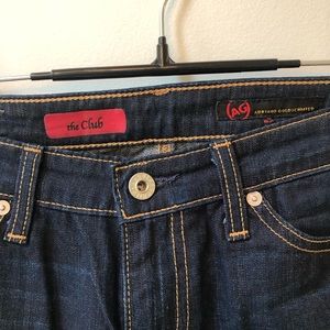 4 pair jeans 2 AG 1 old navy 1 nature